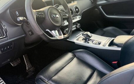 KIA Stinger I, 2019 год, 2 250 000 рублей, 9 фотография