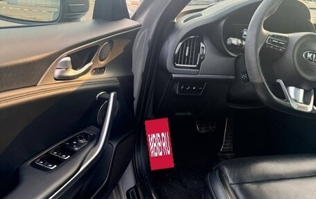 KIA Stinger I, 2019 год, 2 250 000 рублей, 17 фотография