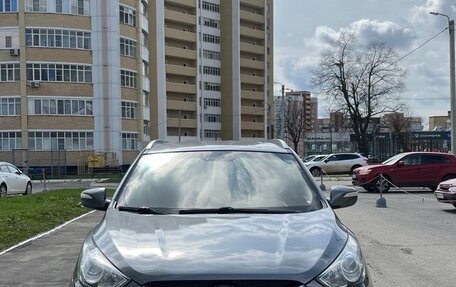 Hyundai ix35 I рестайлинг, 2012 год, 1 220 000 рублей, 4 фотография