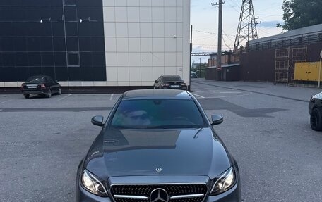 Mercedes-Benz E-Класс, 2018 год, 2 550 000 рублей, 7 фотография
