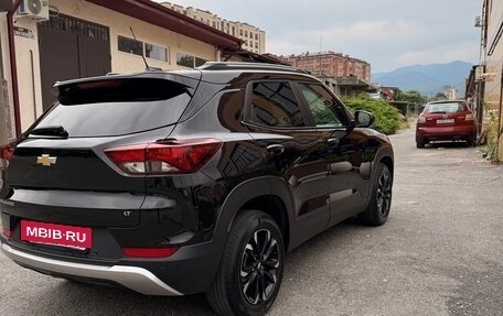 Chevrolet TrailBlazer, 2022 год, 1 670 000 рублей, 3 фотография