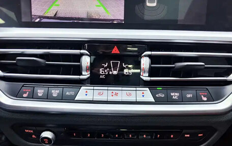 BMW 3 серия, 2022 год, 2 283 020 рублей, 10 фотография