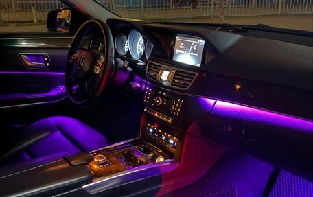 Mercedes-Benz E-Класс, 2015 год, 1 750 000 рублей, 3 фотография
