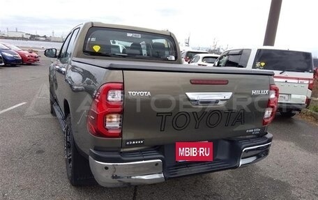 Toyota Hilux VIII, 2022 год, 4 900 000 рублей, 3 фотография