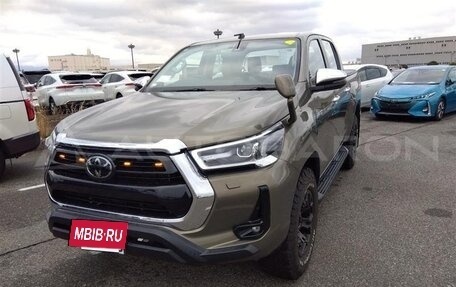 Toyota Hilux VIII, 2022 год, 4 900 000 рублей, 2 фотография