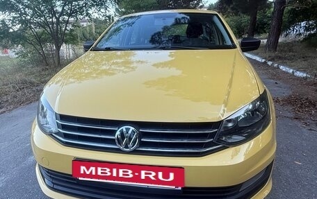 Volkswagen Polo VI (EU Market), 2019 год, 960 000 рублей, 3 фотография