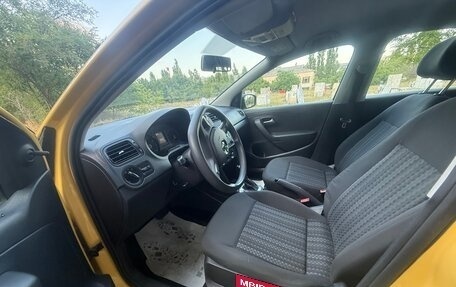 Volkswagen Polo VI (EU Market), 2019 год, 960 000 рублей, 19 фотография