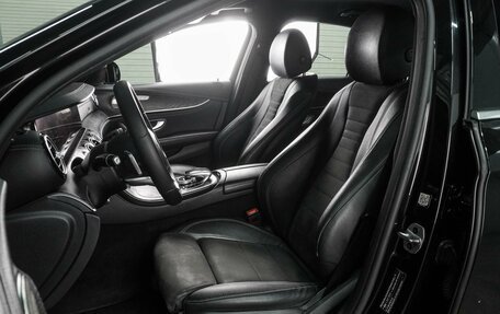 Mercedes-Benz E-Класс, 2019 год, 3 289 000 рублей, 10 фотография