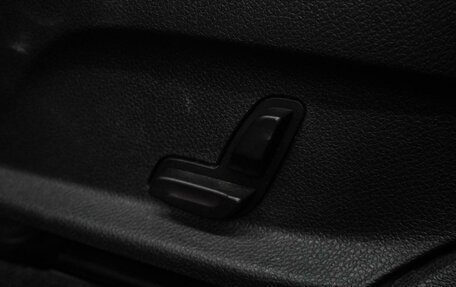 Mercedes-Benz E-Класс, 2019 год, 3 289 000 рублей, 16 фотография