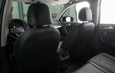 Volkswagen Tiguan II, 2023 год, 4 876 000 рублей, 13 фотография