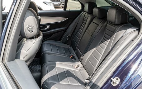 Mercedes-Benz E-Класс, 2020 год, 2 940 000 рублей, 9 фотография