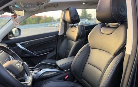 Geely Atlas, 2024 год, 2 390 000 рублей, 24 фотография