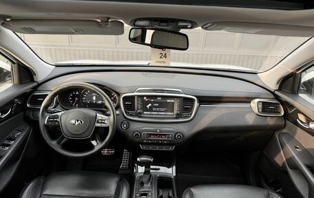 KIA Sorento III Prime рестайлинг, 2018 год, 2 450 000 рублей, 11 фотография