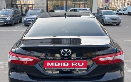 Toyota Camry, 2021 год, 2 950 000 рублей, 12 фотография