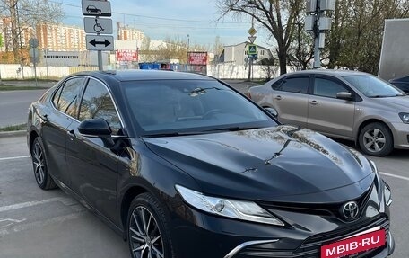Toyota Camry, 2021 год, 2 950 000 рублей, 16 фотография