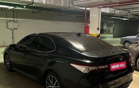 Toyota Camry, 2021 год, 2 950 000 рублей, 33 фотография
