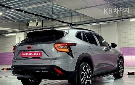 Chevrolet Trax, 2023 год, 1 410 500 рублей, 5 фотография