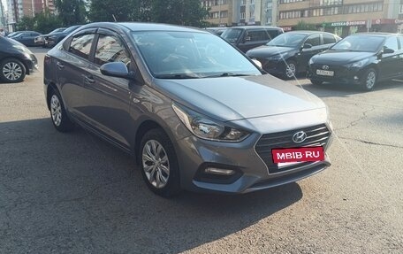 Hyundai Solaris II рестайлинг, 2018 год, 1 500 000 рублей, 5 фотография