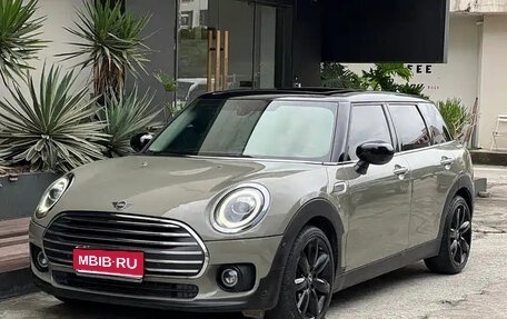 MINI Clubman, 2019 год, 1 190 222 рублей, 1 фотография