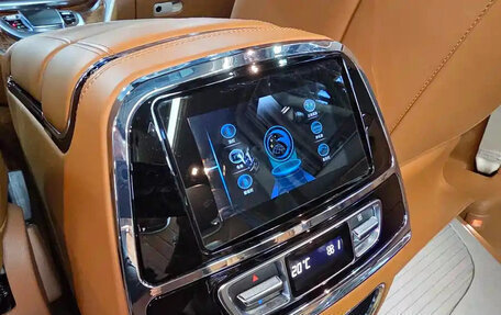 Mercedes-Benz V-Класс, 2025 год, 9 756 999 рублей, 12 фотография