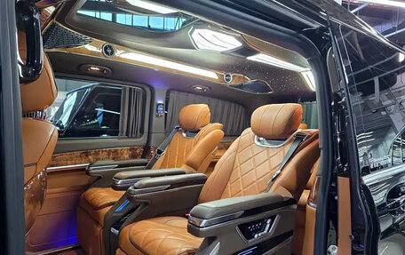 Mercedes-Benz V-Класс, 2025 год, 9 756 999 рублей, 21 фотография