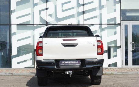 Toyota Hilux VIII, 2022 год, 5 399 000 рублей, 4 фотография