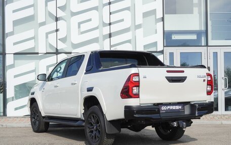 Toyota Hilux VIII, 2022 год, 5 399 000 рублей, 3 фотография