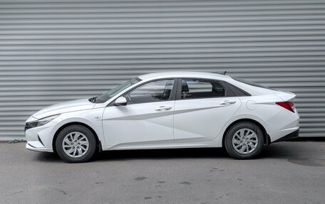 Hyundai Elantra, 2022 год, 2 000 000 рублей, 7 фотография