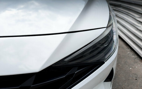 Hyundai Elantra, 2022 год, 2 000 000 рублей, 16 фотография