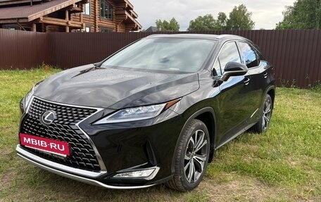 Lexus RX IV рестайлинг, 2020 год, 4 150 000 рублей, 2 фотография
