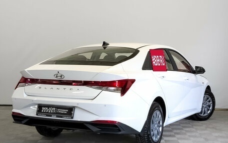 Hyundai Elantra, 2022 год, 2 115 000 рублей, 5 фотография