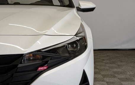 Hyundai Elantra, 2022 год, 2 115 000 рублей, 17 фотография