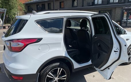 Ford Kuga III, 2019 год, 1 945 000 рублей, 15 фотография