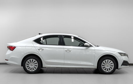 Skoda Octavia IV, 2021 год, 2 475 000 рублей, 4 фотография