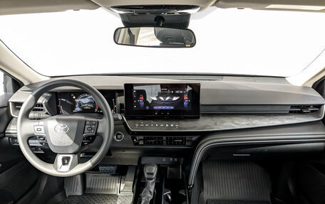 Toyota Camry, 2025 год, 4 200 000 рублей, 14 фотография