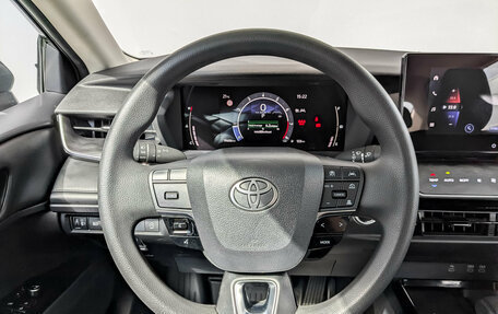 Toyota Camry, 2025 год, 4 200 000 рублей, 21 фотография