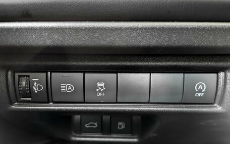 Toyota Camry, 2025 год, 4 200 000 рублей, 27 фотография