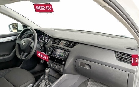 Skoda Octavia, 2019 год, 1 852 500 рублей, 11 фотография