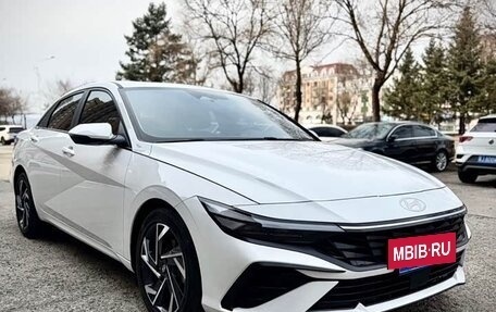 Hyundai Elantra, 2023 год, 1 290 007 рублей, 3 фотография