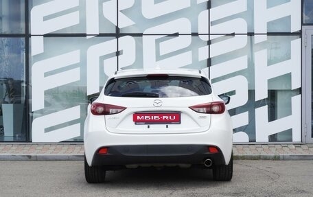 Mazda Axela, 2015 год, 1 099 000 рублей, 4 фотография