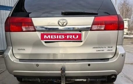 Toyota Sienna II рестайлинг, 2004 год, 1 300 000 рублей, 7 фотография