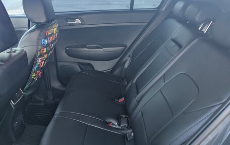 KIA Sportage IV рестайлинг, 2020 год, 2 400 000 рублей, 8 фотография