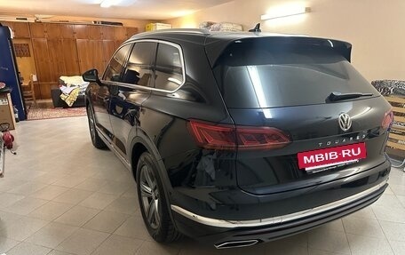 Volkswagen Touareg III, 2019 год, 6 000 000 рублей, 8 фотография