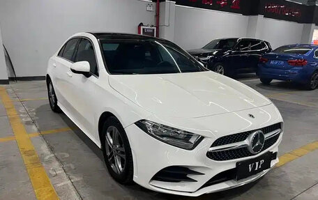 Mercedes-Benz A-Класс, 2022 год, 1 633 000 рублей, 3 фотография