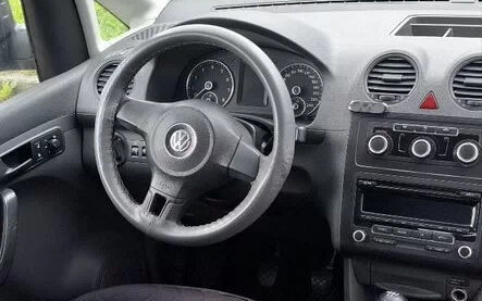 Volkswagen Caddy III рестайлинг, 2011 год, 545 000 рублей, 3 фотография