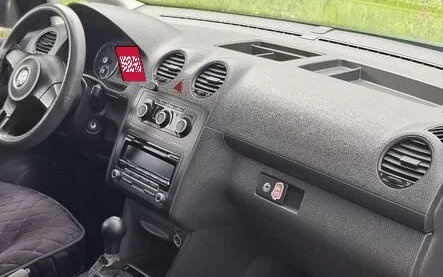 Volkswagen Caddy III рестайлинг, 2011 год, 545 000 рублей, 4 фотография