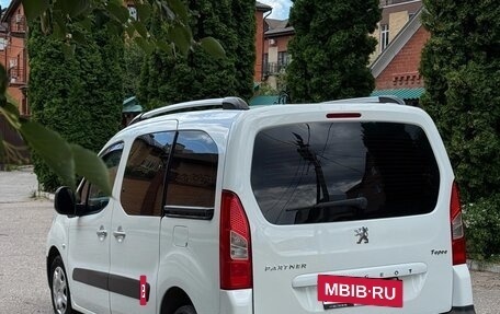 Peugeot Partner II рестайлинг 2, 2010 год, 630 000 рублей, 5 фотография