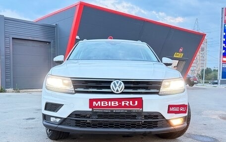 Volkswagen Tiguan II, 2019 год, 2 900 000 рублей, 2 фотография