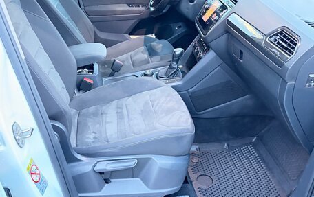 Volkswagen Tiguan II, 2019 год, 2 900 000 рублей, 13 фотография