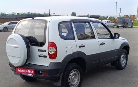 Chevrolet Niva I рестайлинг, 2014 год, 775 000 рублей, 5 фотография